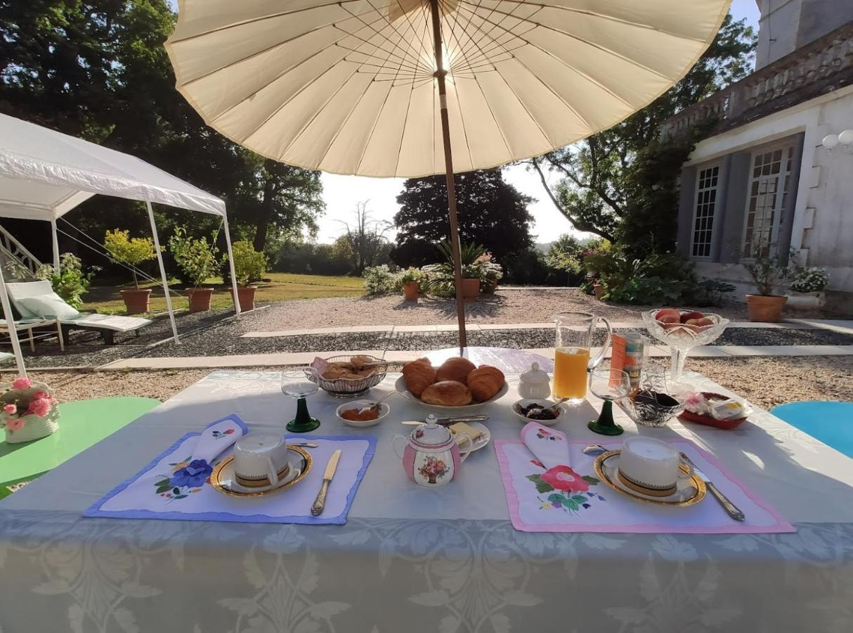 La Suite Venise Au Chateau De Saint-Andre Mareuil-sur-Lay Extérieur photo